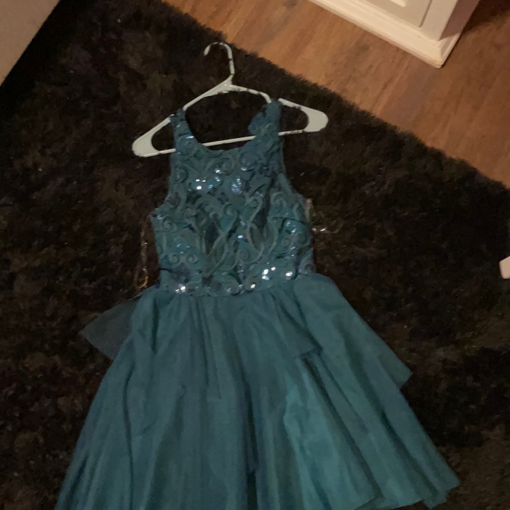 Green short dress
